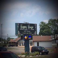Happy House Gift Shop - Battle Creek - Happy House Gift Shop Sign