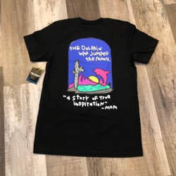 Cali Smoke Shop Kings - Pink Dolphin Tshirts , New inventory Weekly