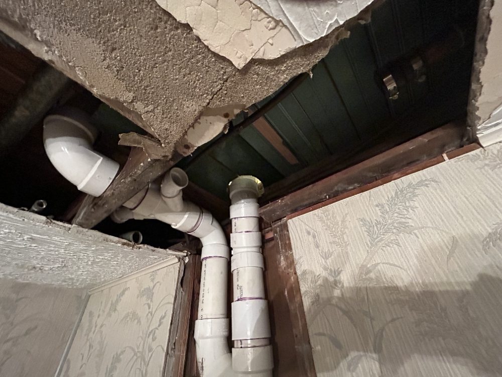 Slide of Tarniks Plumbing