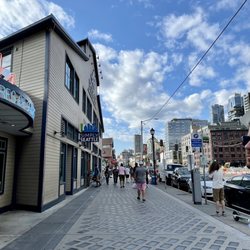 Simply Seattle - Exterior