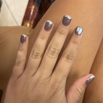 Deep Nails Spa - Chrome gel nails - Nail Salons Near Me - Oviedo, Florida