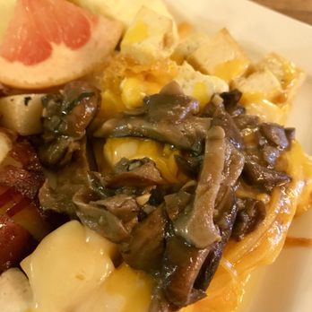 Café Muse - Exotic Mushroom Scramble with tofu! - Breakfast & Brunch Near Me - Royal Oak, Michigan
