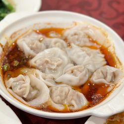 Hot Kitchen Sichuan Style 满嘴香 - Sichuan Wonton with Red Oil