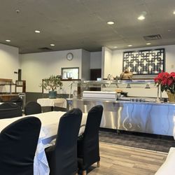 Red Moon Asian Cuisine - Old buffet area