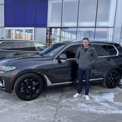 Volvo Cars St Louis