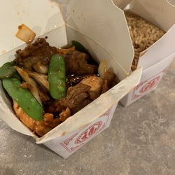Szechuan East - 3. Chicken and Beef Hunan Style Chef's Specialty