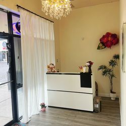 Crystal Massage