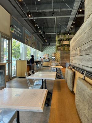 Mendocino Farms by null