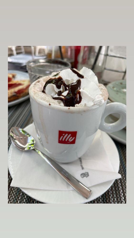 Isabelle's Grill Room and Garden