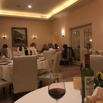 Le Yaca - Great atmosphere - French Near Me - Williamsburg, Virginia Le Yaca - Great atmosphere - French Near Me - Williamsburg, Virginia