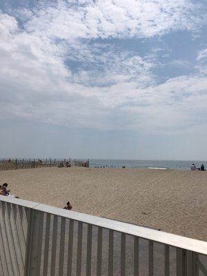 Low Tide Bar by null