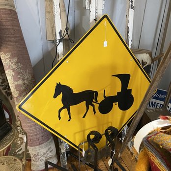 Hyde Park Antiques Center - Antiques Near Me - Hyde Park, New York