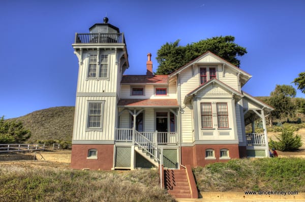 Point San Luis Lighthouse by null