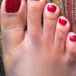 Dolee Nails - My matching toes :)