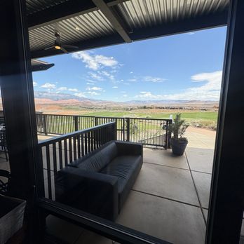 Horizon Kitchen + Spirits - Breakfast & Brunch Near Me - Hurricane, Utah Horizon Kitchen + Spirits - Breakfast & Brunch Near Me - Hurricane, Utah