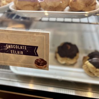 Beard Papa's - Chocolate clair Puffs - Desserts Near Me - Rancho Cucamonga, California