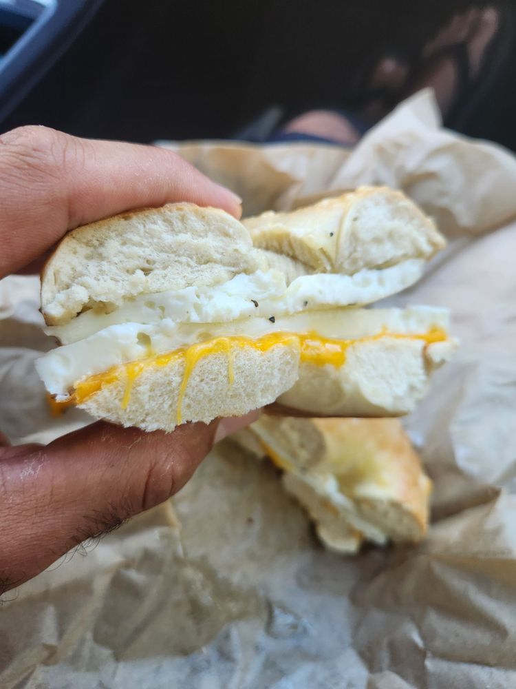 NOAH’S NY BAGELS Updated November 2024 35 Photos & 17 Reviews