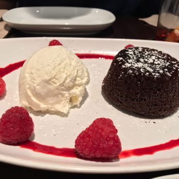 JOEY Burnaby - Molten chocolate cake - Canadian (New) Near Me - Burnaby, British Columbia