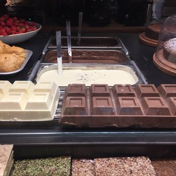 Italian Bear Chocolate - Chocolatiers & Shops Near Me - London, XGL