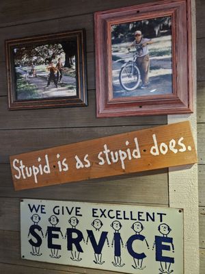 Bubba Gump Shrimp Co. by null