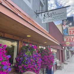 Rocky Mountain Seafood - Outside