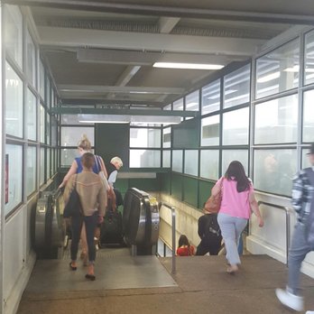 CTA - Roosevelt - Public Transportation Near Me - Chicago, Illinois