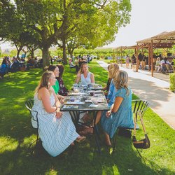 Stay awhile. Grab a bottle of Cuda Ridge wine and enjoy the Estate Lawn with family and friends.