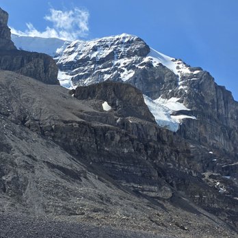 Columbia Icefield - Tours Near Me - Banff, Alberta