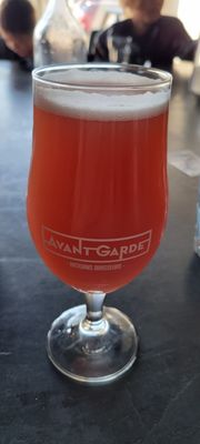 Avant-Garde - Artisans Brasseurs by null