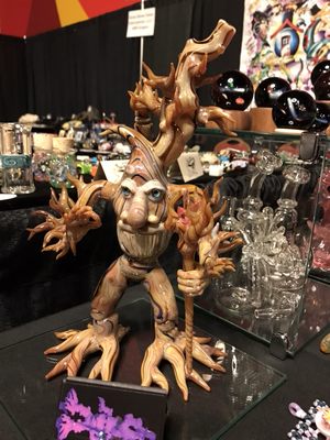 Wizard Hot Smoke Shop LLC