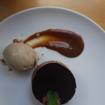 Jaleo - Pan chocolate with hazelnut ice cream - Spanish Near Me - Washington, DC, District of Columbia