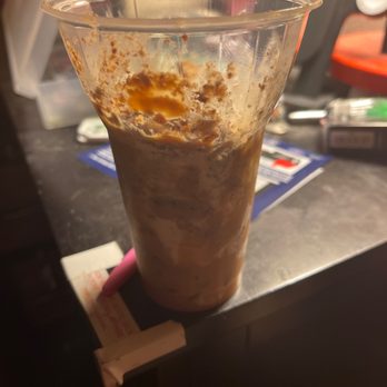 Baskin-Robbins - Look at this crap! A peanut butter and chocolate parfait...maybe by half. - Ice Cream & Frozen Yogurt Near Me - Atwater, California