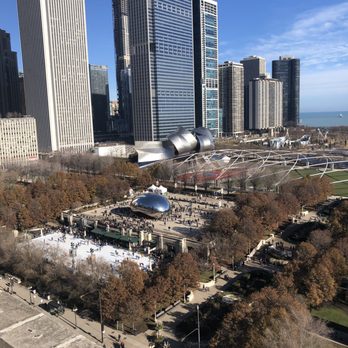 Cindy's Rooftop - View from the outside patio - New American Near Me - Chicago, Illinois Cindy's Rooftop - View from the outside patio - New American Near Me - Chicago, Illinois