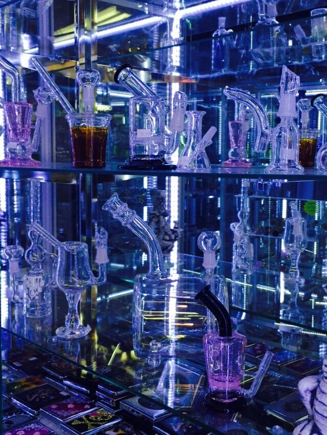 UP TOWN TOBACCO & ECIG Updated September 2024 27 Photos 1406 W Lake St, Minneapolis