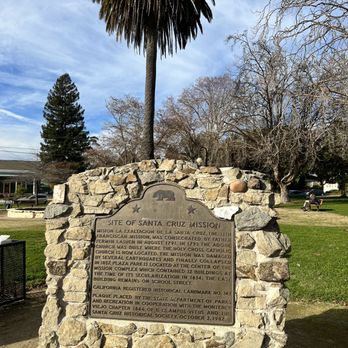 Mission Plaza - Parks Near Me - Santa Cruz, California