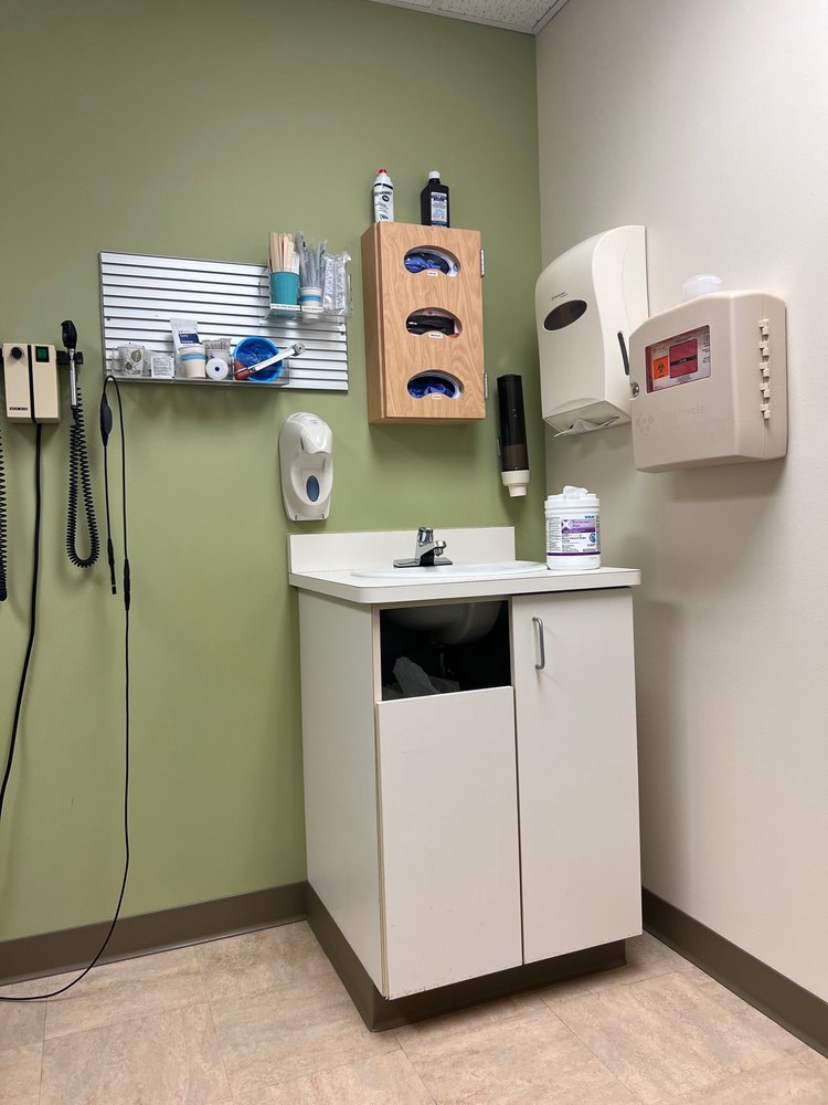 PARK NICOLLET CLINIC 5320 Hyland Greens Dr, Minneapolis, Minnesota