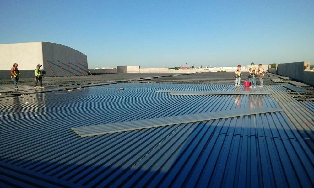 Slide of Moreno's Roofing