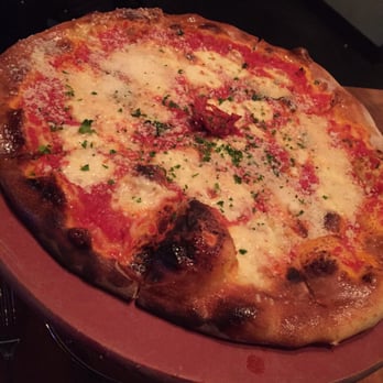 360 Rooftop Bar - Margarita Pizza - Lounges Near Me - St. Louis, Missouri