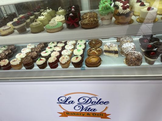 La Dolce Vita by null