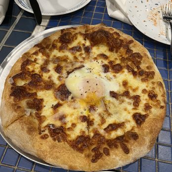 Mad Bene - Carbonara Pizza - Italian Near Me - Kapolei, Hawaii Mad Bene - Carbonara Pizza - Italian Near Me - Kapolei, Hawaii