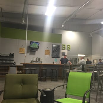 White Bluffs Brewing - Breweries Near Me - Richland, Washington White Bluffs Brewing - Breweries Near Me - Richland, Washington