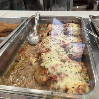 IL Posto Eatery - Chicken Rustico Chicken Cutlet topped w/ sautéed peppers onions mushrooms & melted mozzarella in white wine. $15.95 - Italian Near Me - Clifton, New Jersey