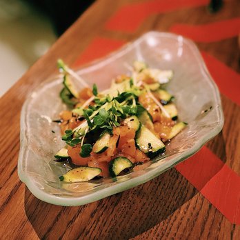 Sugarcane - Salmon poke w hijiki seaweed, sesame, sweet soy - Cocktail Bars Near Me - Las Vegas, Nevada Sugarcane - Salmon poke w hijiki seaweed, sesame, sweet soy - Cocktail Bars Near Me - Las Vegas, Nevada