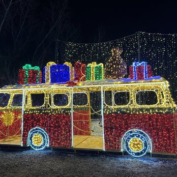 Holly Jolly Journey - Amusement Parks Near Me - Litchfield, New Hampshire Holly Jolly Journey - Amusement Parks Near Me - Litchfield, New Hampshire