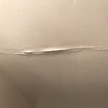 Southpointe Square Apartments - Bathroom ceiling - Apartments Near Me - Woodhaven, Michigan