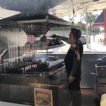 Best Bar-BQ - Cooking the goods - Barbeque Near Me - Santa Paula, California Best Bar-BQ - Cooking the goods - Barbeque Near Me - Santa Paula, California