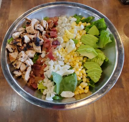 First Course Salad Kitchen by null