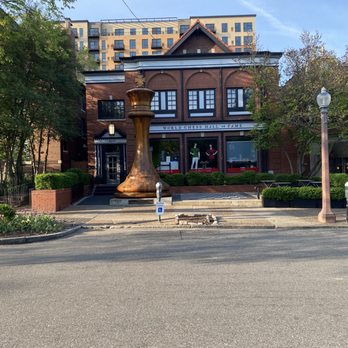 Kingside Diner - World Chess hall of fame... Kingside is to the right. - Breakfast & Brunch Near Me - St. Louis, Missouri Kingside Diner - World Chess hall of fame... Kingside is to the right. - Breakfast & Brunch Near Me - St. Louis, Missouri