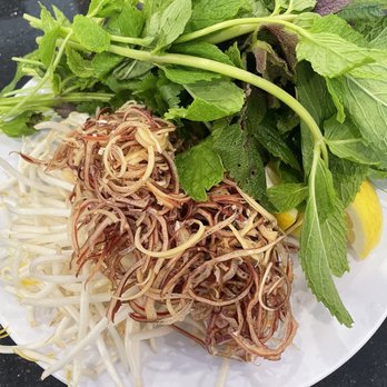 Ngự Bình Restaurant - Vietnamese Near Me - Westminster, California