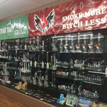 The Lemonade Stand - Tobacco Shops Near Me - Kamloops, British Columbia